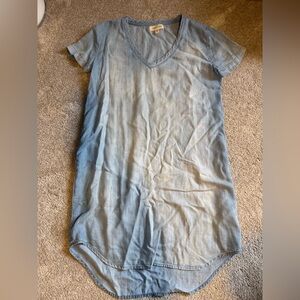 Cloth & Stone Light Blue V-Neck Dress